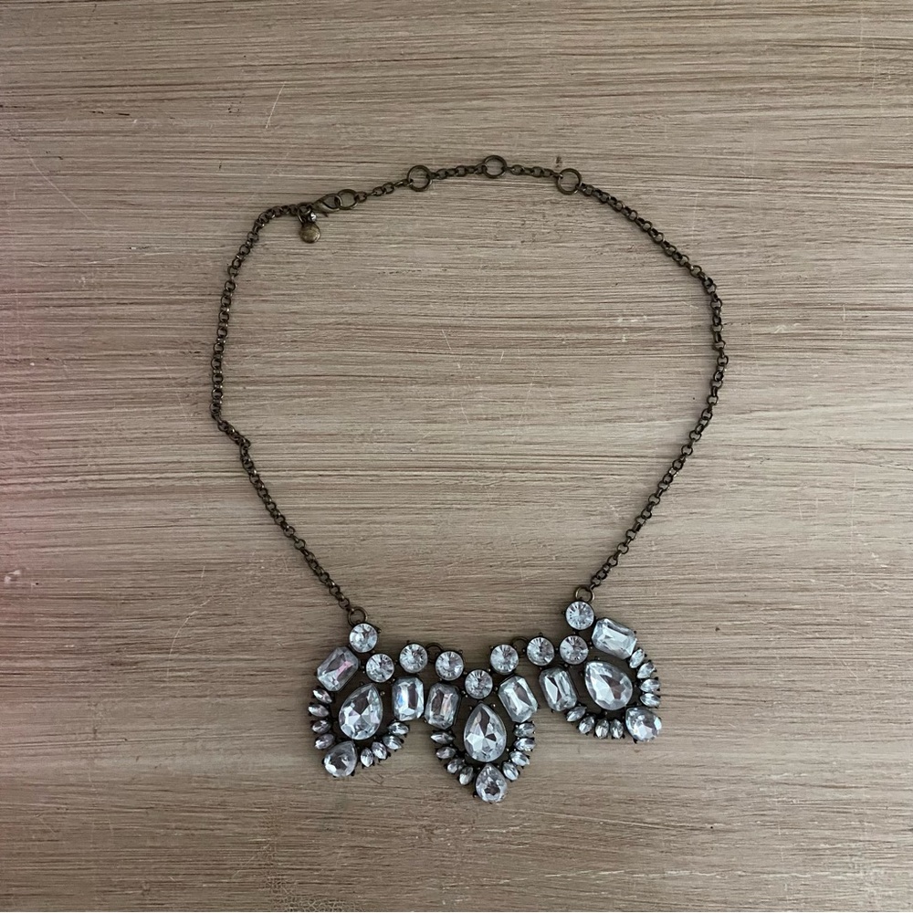 💎 J Crew Statement Necklace 💎